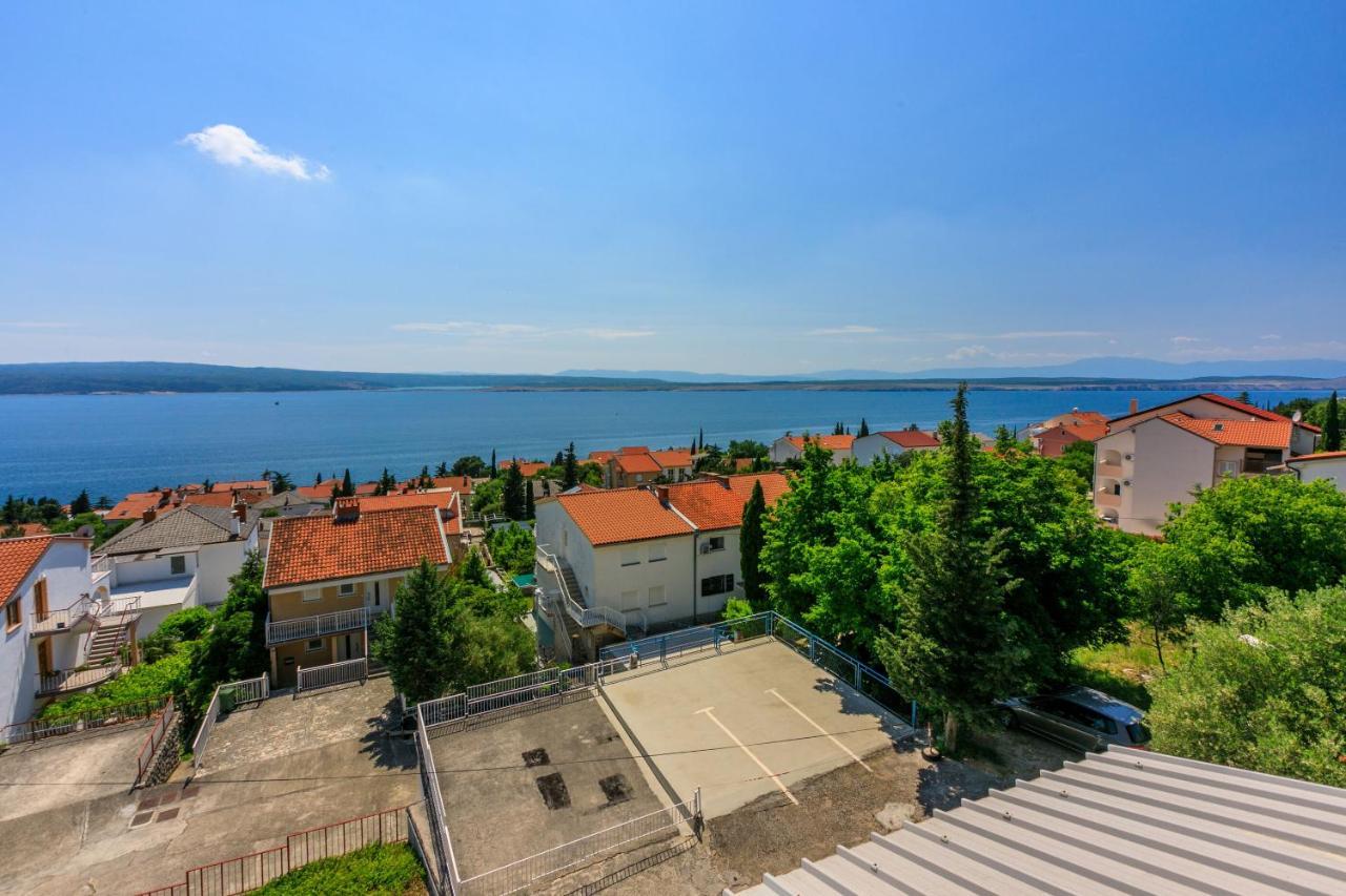 Apartments Matilda Dramalj Bagian luar foto