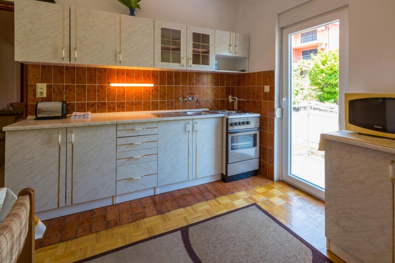 Apartments Matilda Dramalj Bagian luar foto